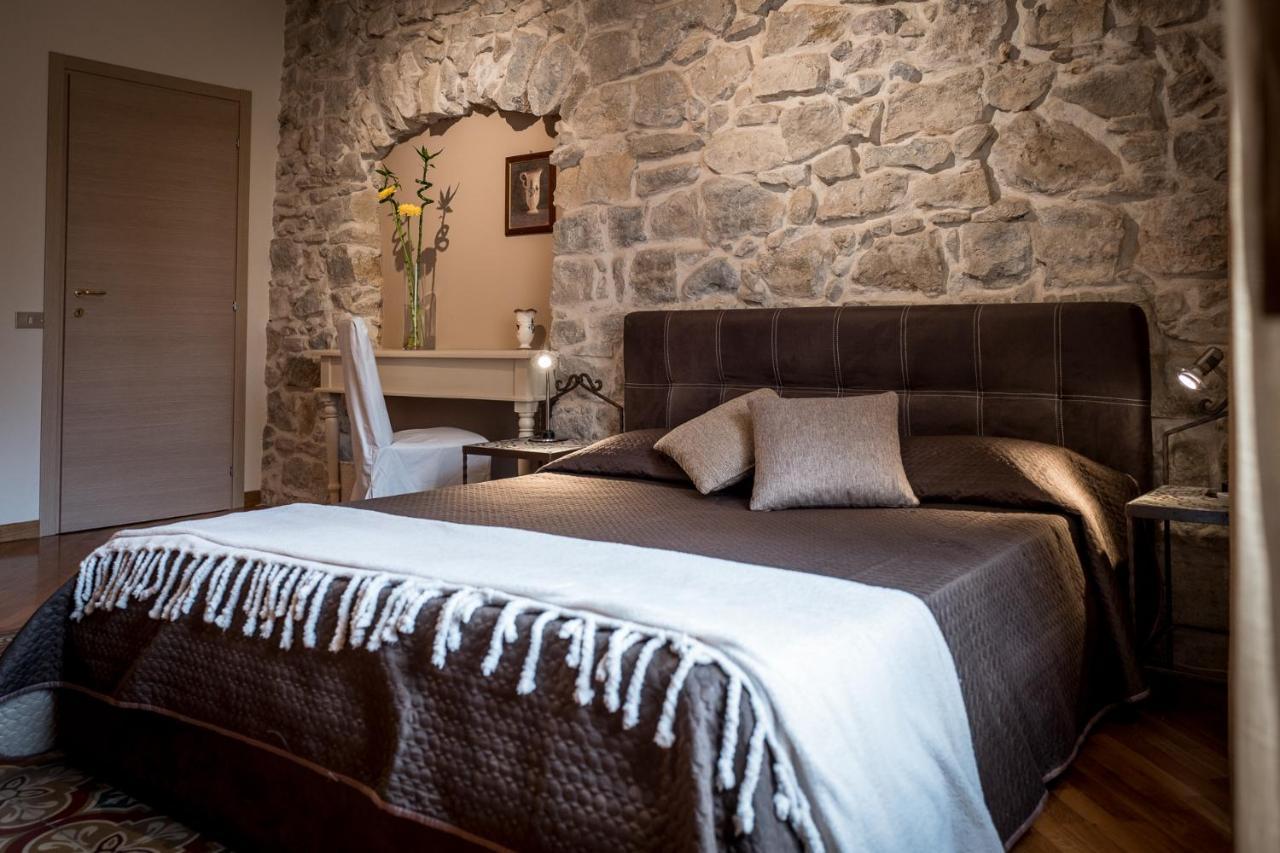 Bed and Breakfast Palazzo Cosentino Кальтаніссетта Екстер'єр фото